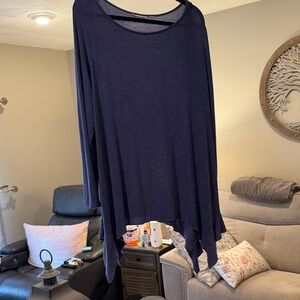 Belle by Kim Gravel Navy Tunic Top